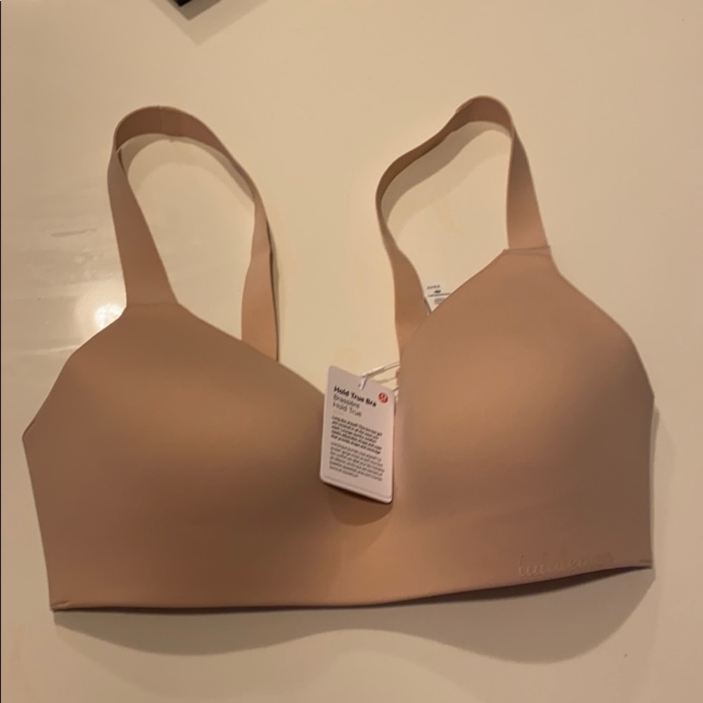 Lululemon hold true bra 32d